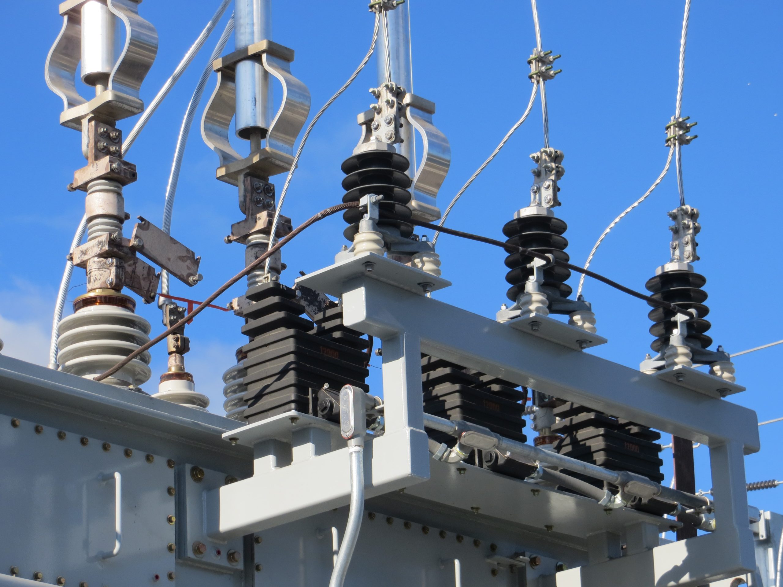 Honduras implementa tarifario de energía justo y sostenible